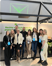Ecomail team